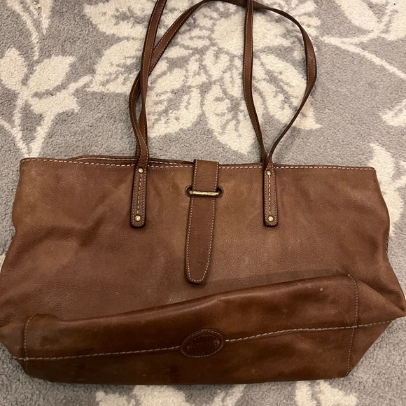 Roots tribe leather tote bag. - Picture 5 of 7